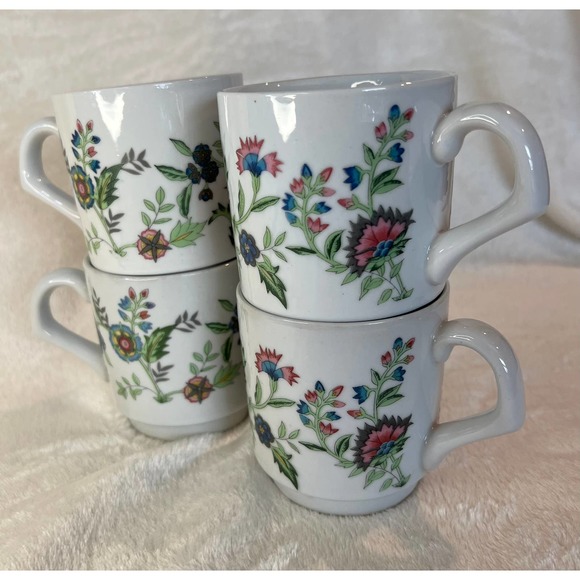 Retro Stacking Flower Coffee Mugs, Floral Teacups  Set of 4, Retro - Picture 1 of 6
